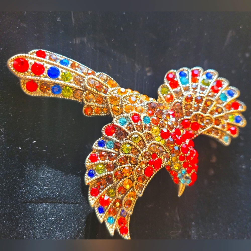 Heidi Daus Free As A Bird Brooch